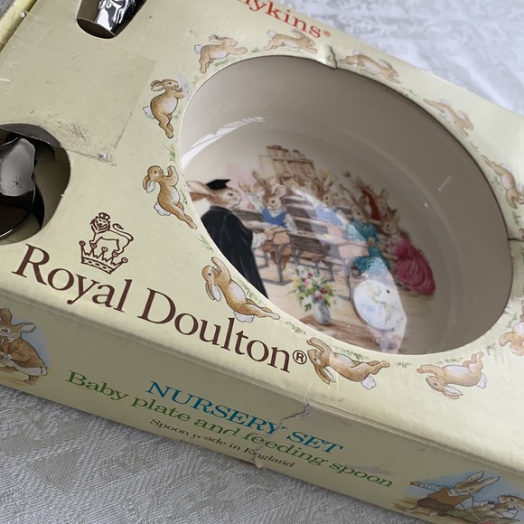 NIB Vintage Royal Doulton Bunnykins  Nursery Display Set - Picture 2 of 4
